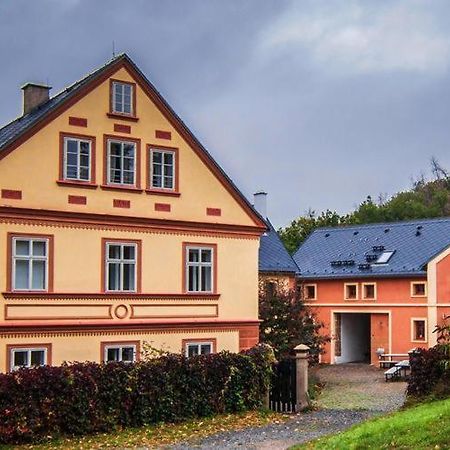Penzion Pod Kalvarii Hotel Úštěk Екстериор снимка