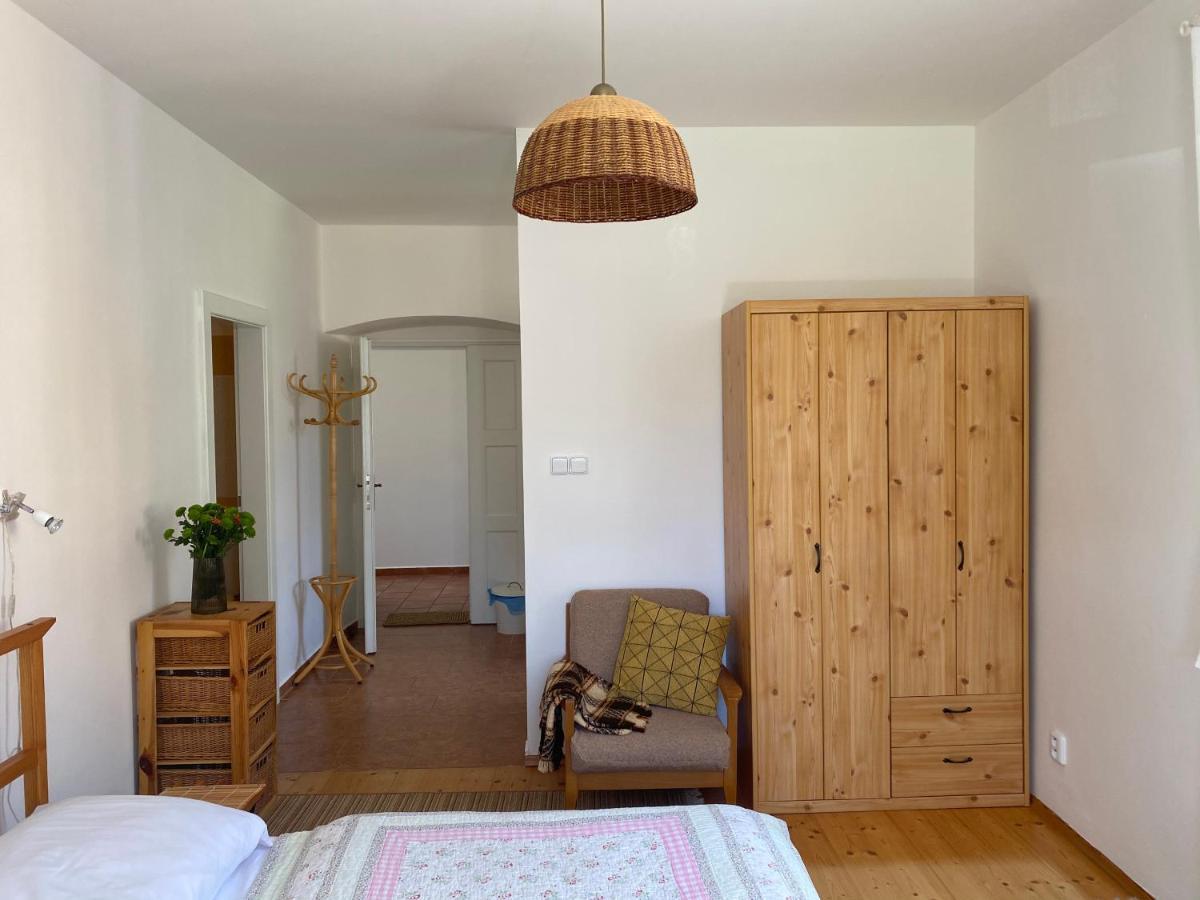 Penzion Pod Kalvarii Hotel Úštěk Екстериор снимка